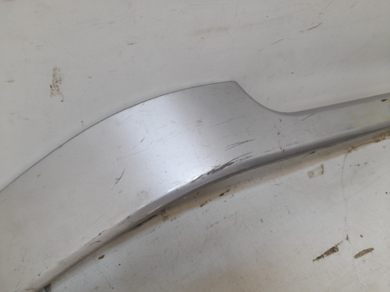 Накладка заднего бампера правая