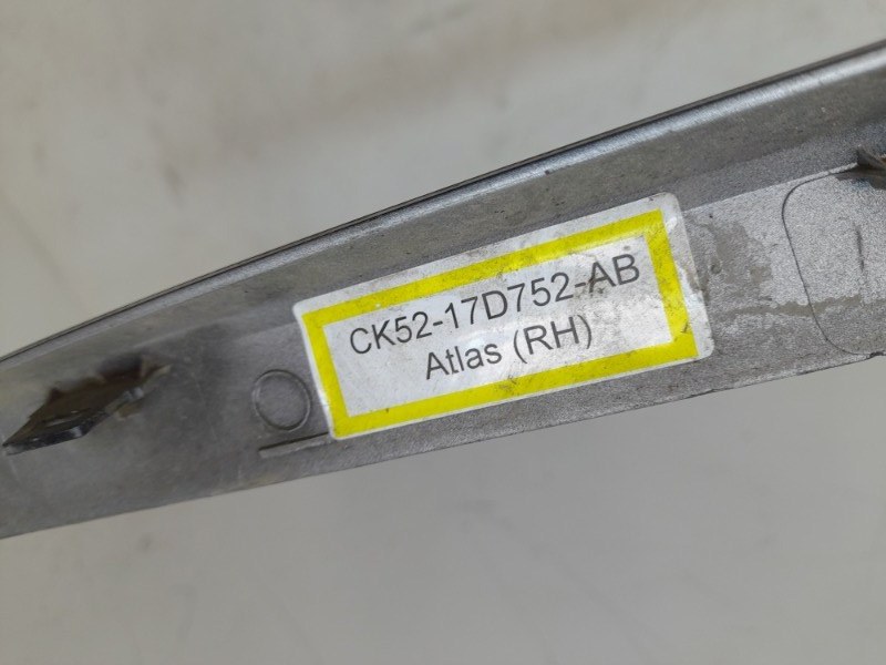 Накладка заднего бампера правая