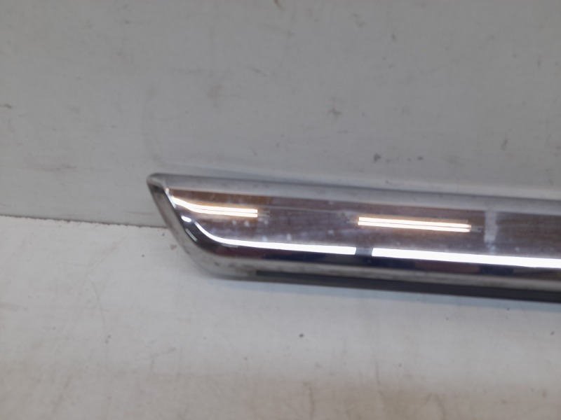 Молдинг двери