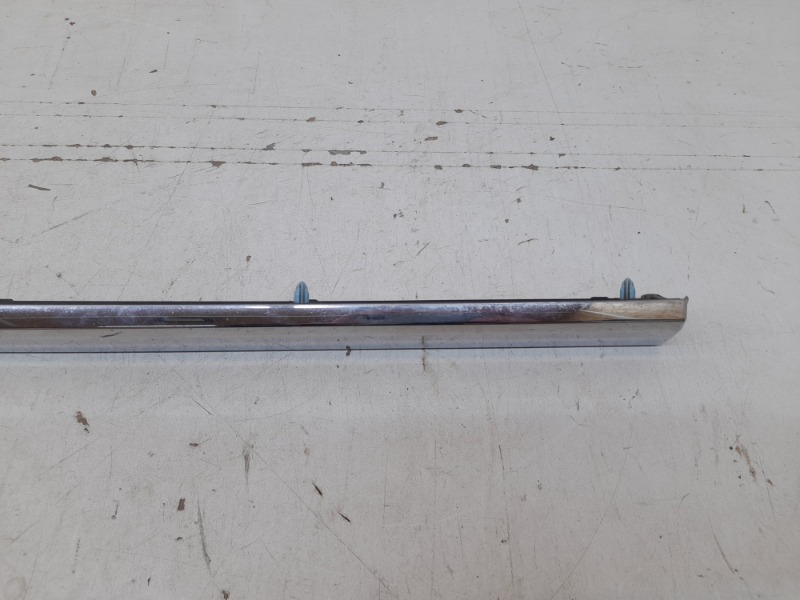 Молдинг двери