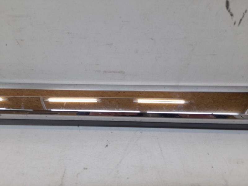 Молдинг двери