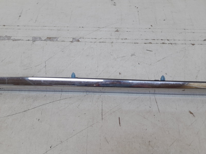 Молдинг двери