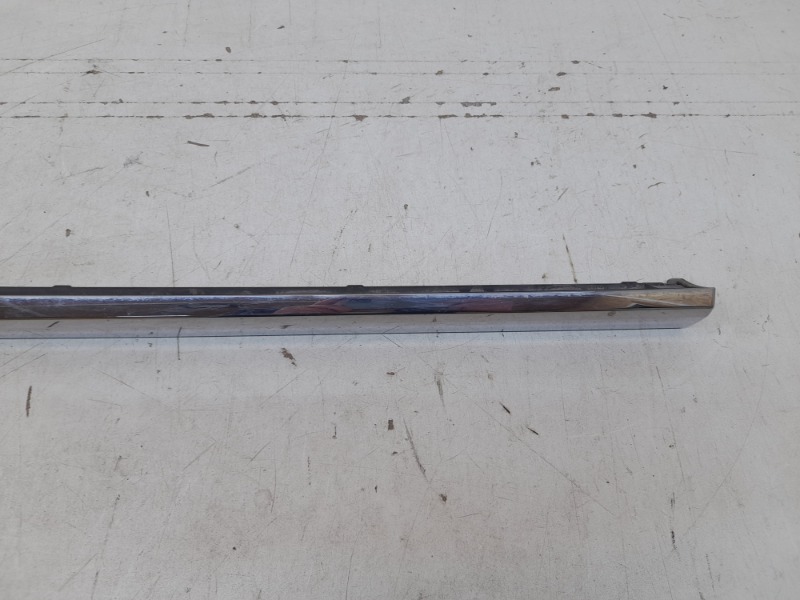 Молдинг двери