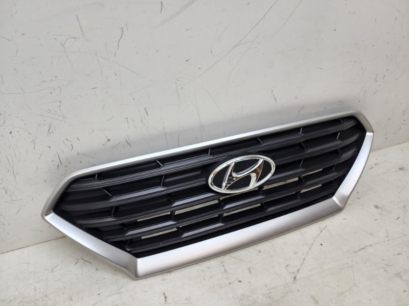 Решетка радиатора