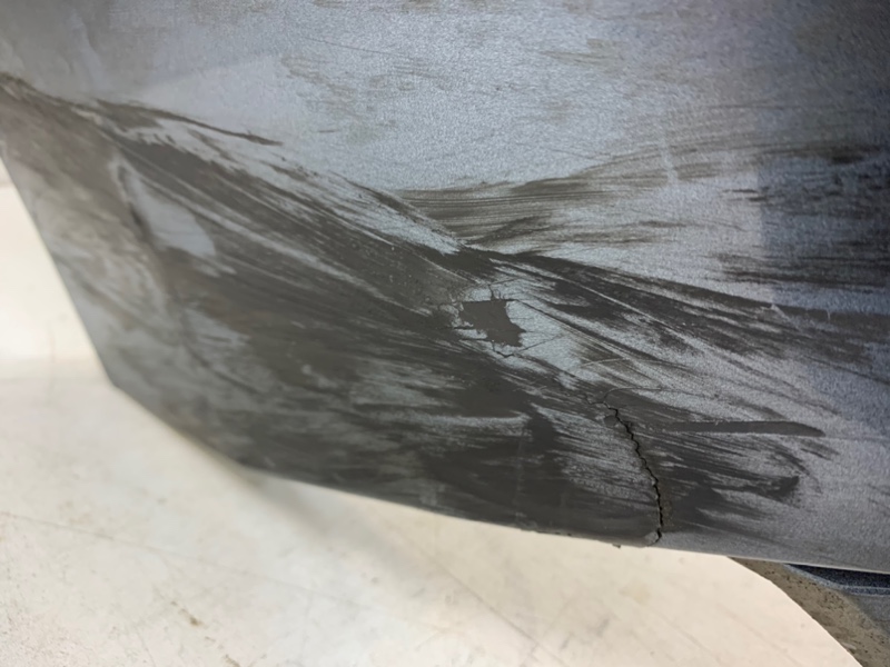 Бампер задний