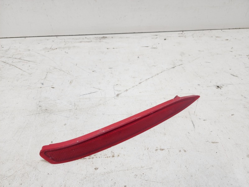 Отражатель в бампер задний правый