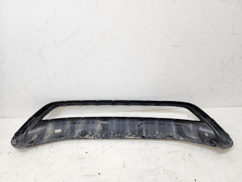 Накладка переднего бампера