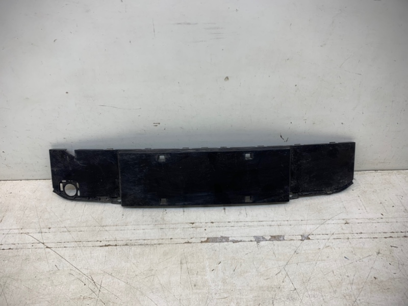 Накладка переднего бампера