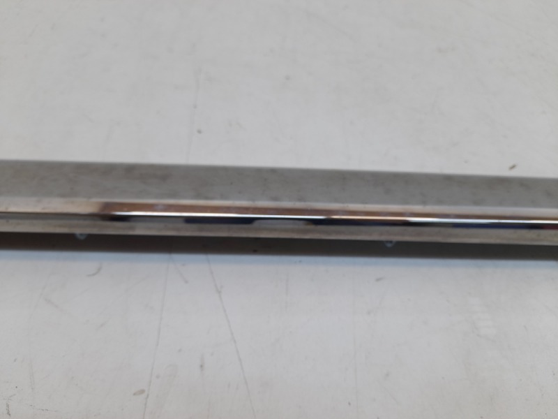 Молдинг двери