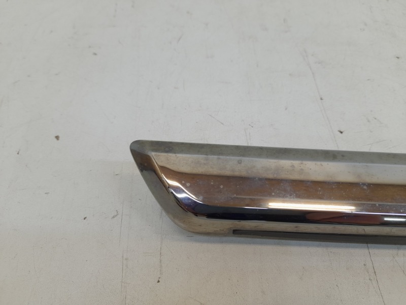 Молдинг двери