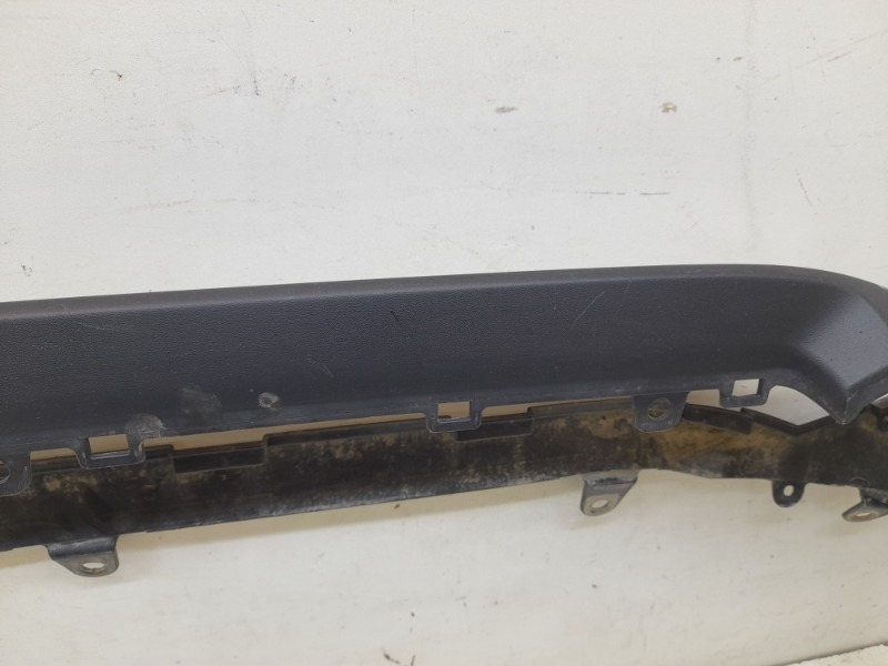 Спойлер переднего бампера