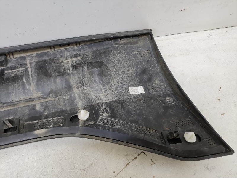 Накладка двери задней левой