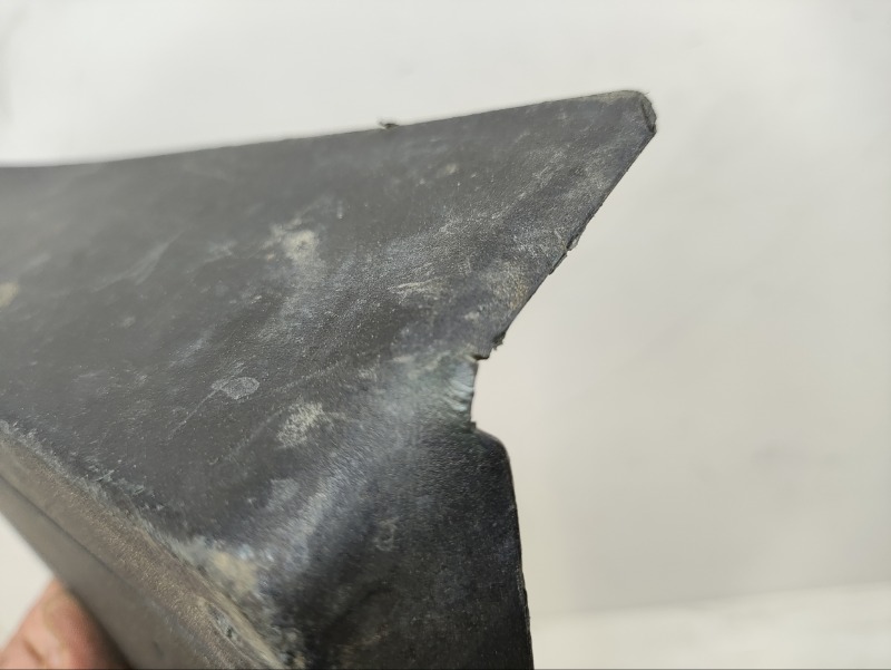 Накладка переднего бампера под номер