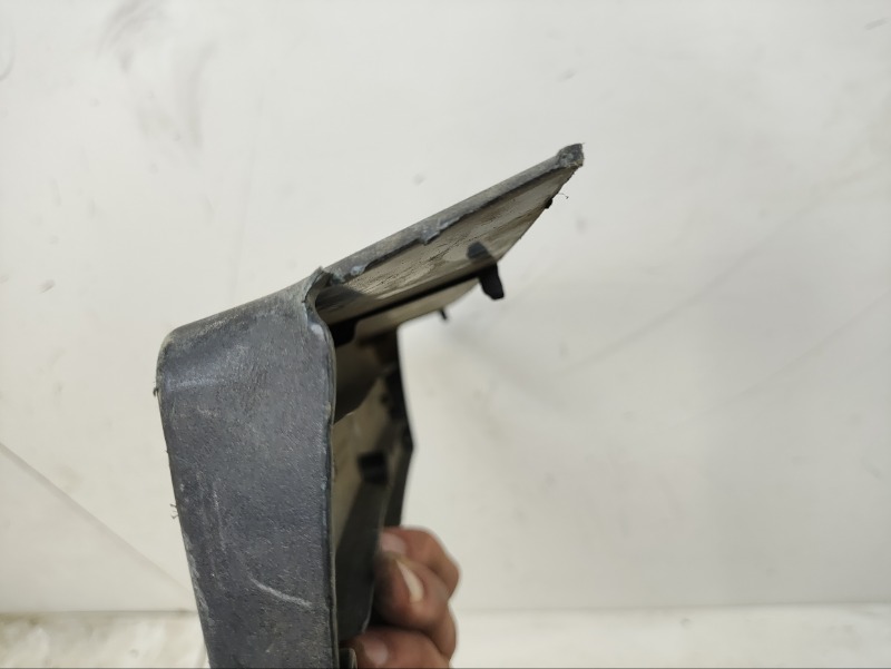 Накладка переднего бампера под номер