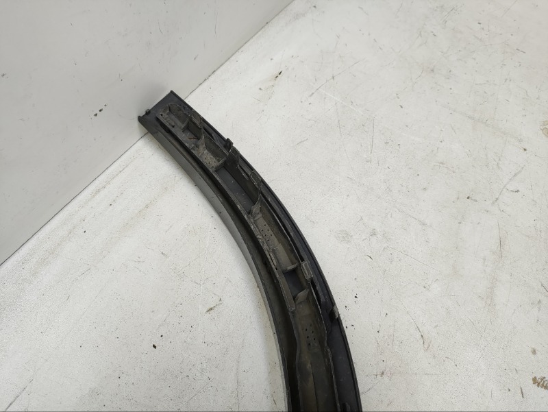 Накладка заднего крыла левого