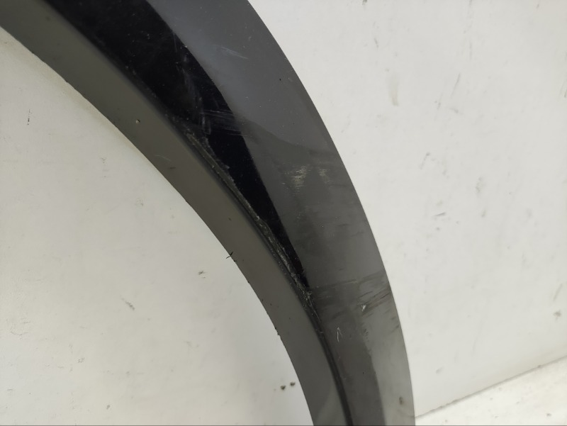 Накладка заднего крыла левого