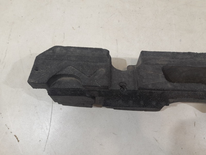 Наполнитель переднего бампера