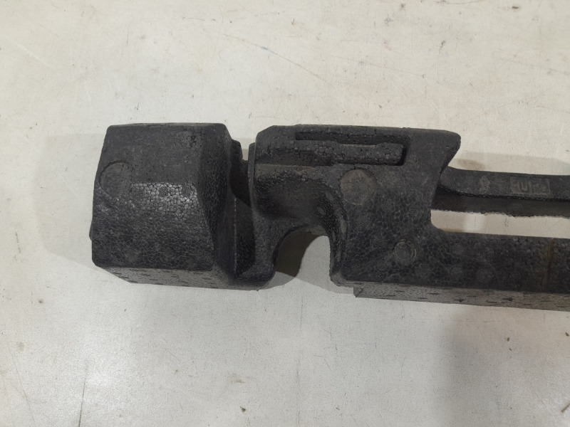 Наполнитель переднего бампера