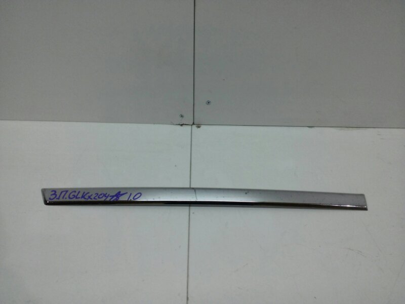 Молдинг задней правой двери