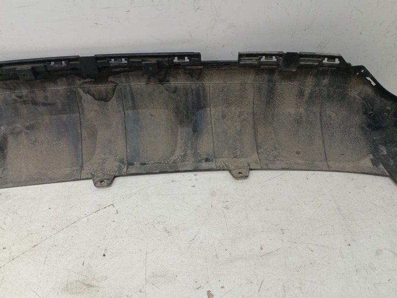 Спойлер заднего бампера