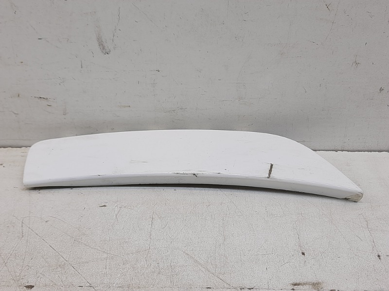 Накладка переднего бампера левая