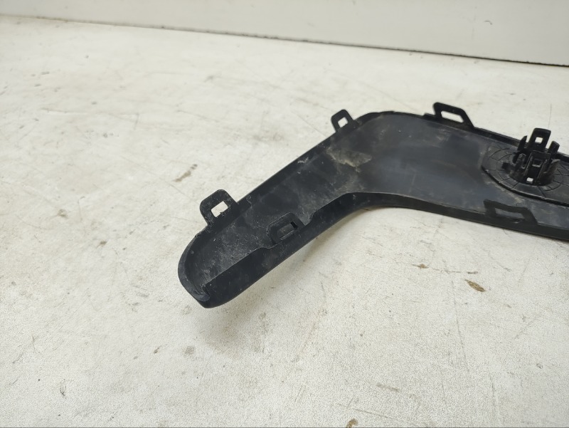 Накладка переднего бампера левая