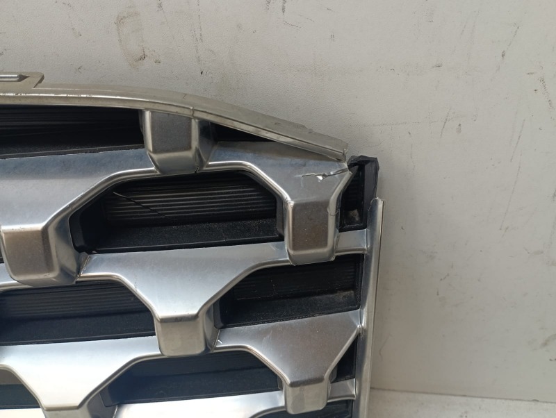 Решетка радиатора