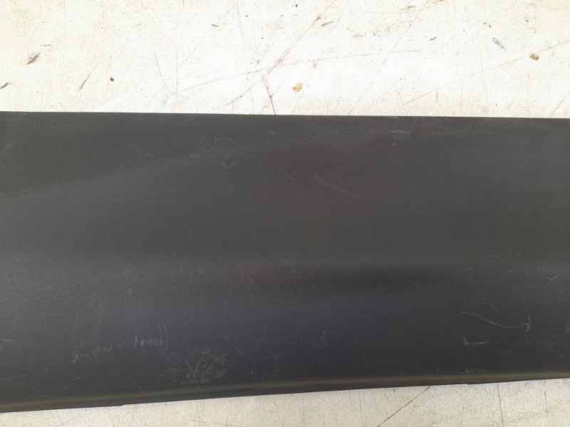 Накладка двери задней правой