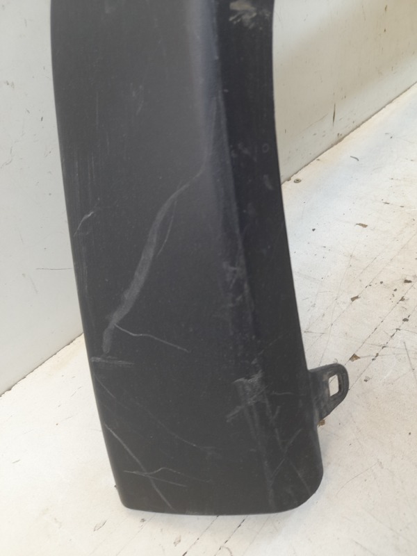 Спойлер переднего бампера