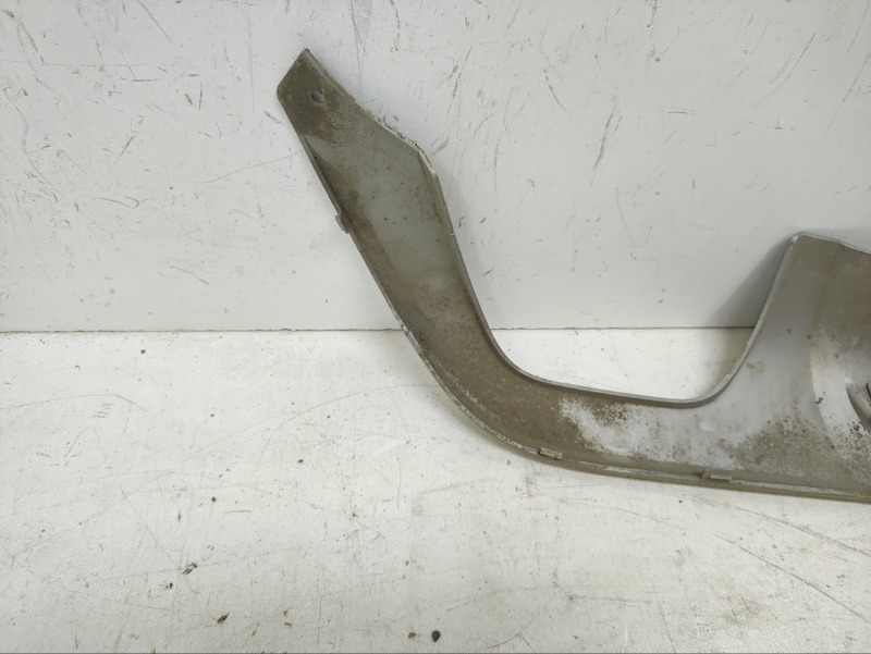 Спойлер заднего бампера