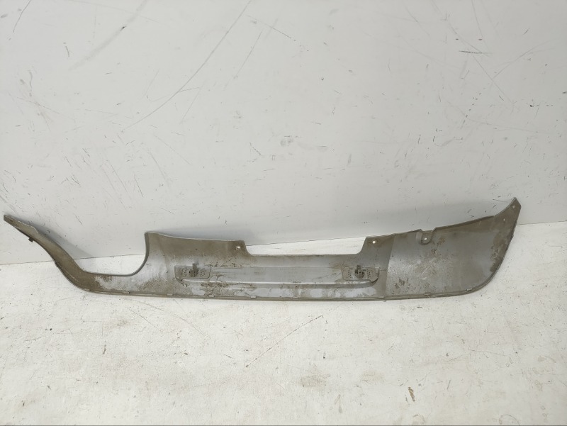 Спойлер заднего бампера