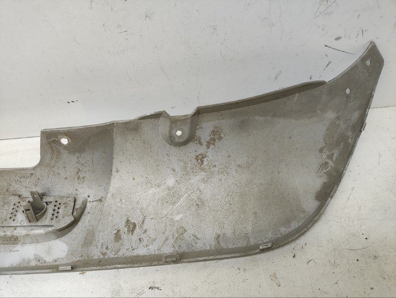 Спойлер заднего бампера