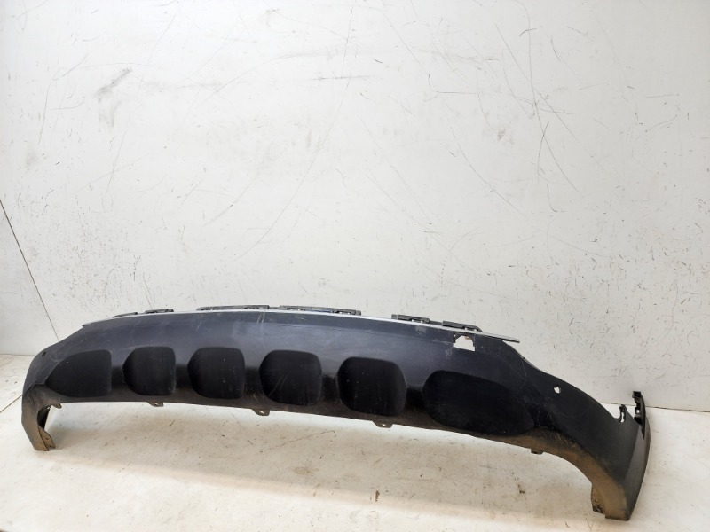 Спойлер заднего бампера