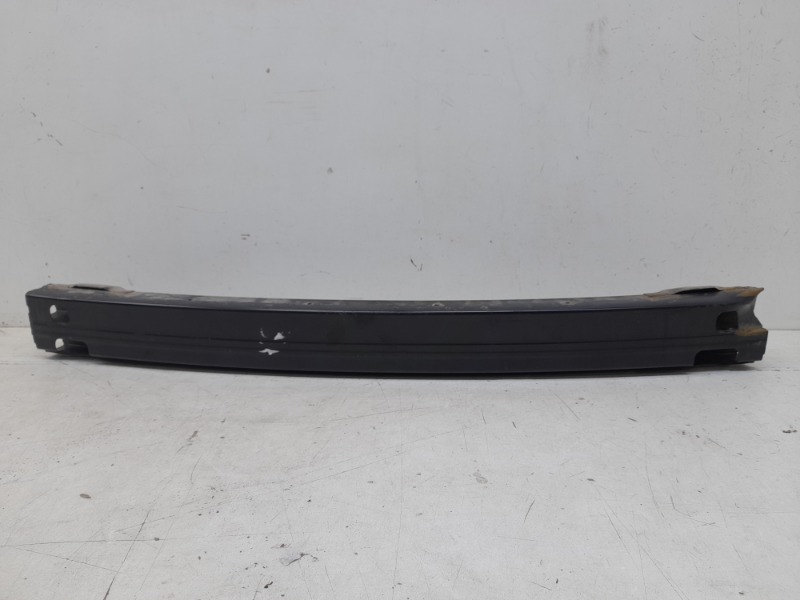 Усилитель заднего бампера