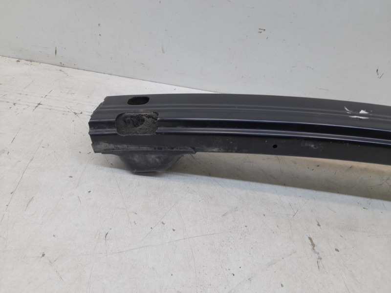 Усилитель заднего бампера