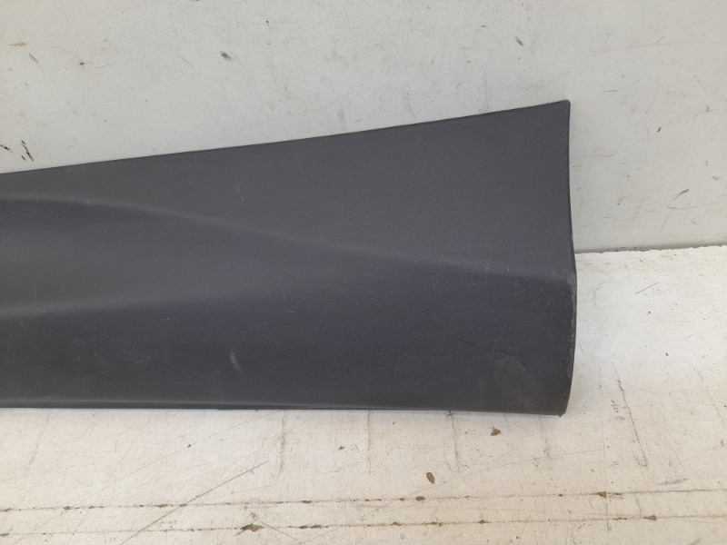 Накладка двери задней левой