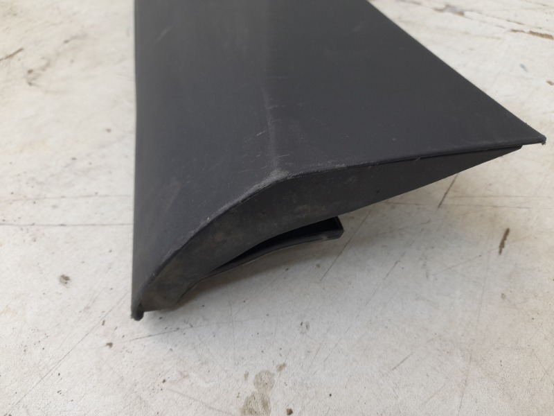 Накладка двери задней левой