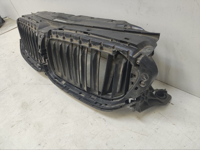 Решетка радиатора