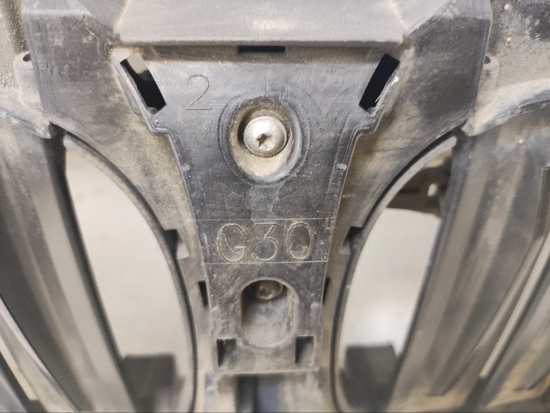 Решетка радиатора