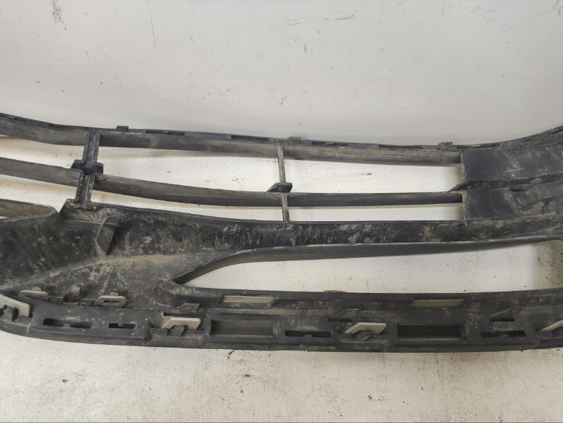 Решетка в бампер левая