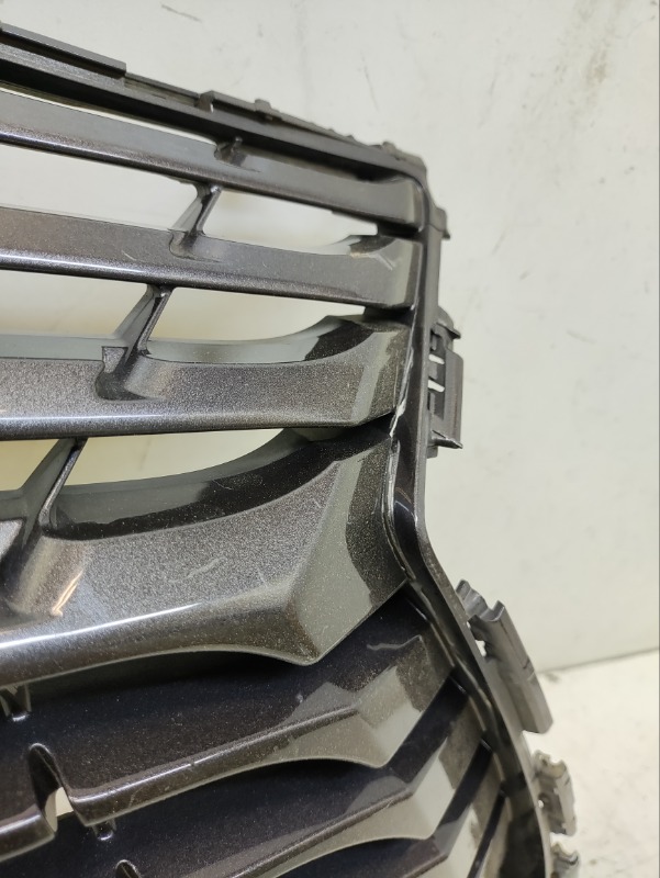 Решетка радиатора