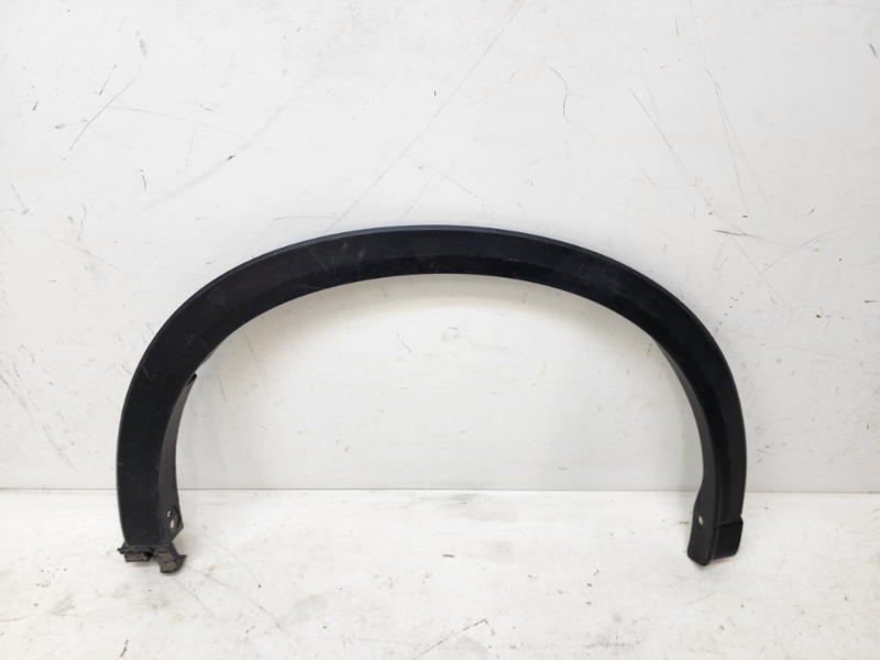 Накладка переднего крыла правого