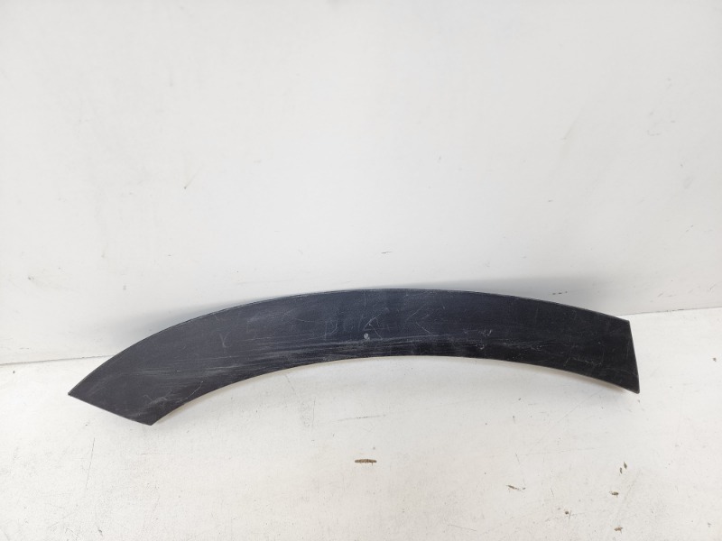 Накладка заднего крыла правого