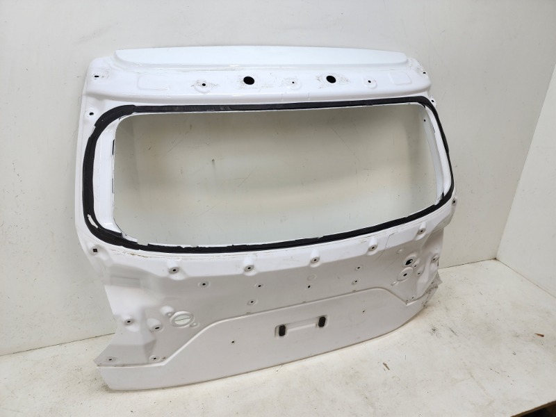 Крышка багажника