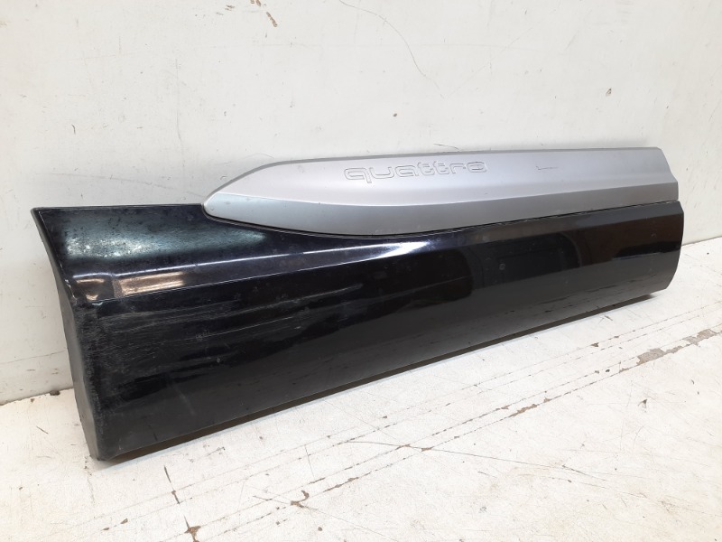 Накладка двери задней правой