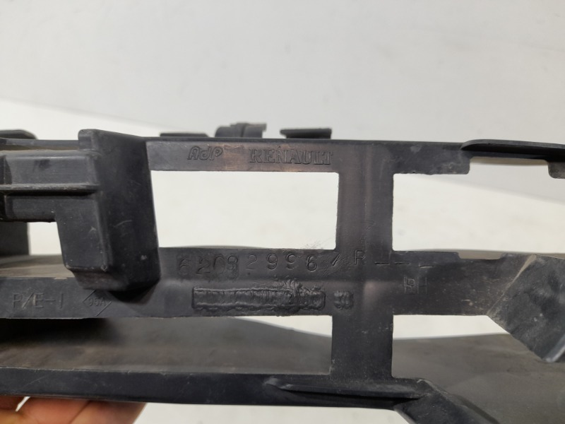 Наполнитель переднего бампера