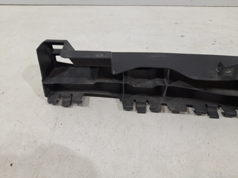 Наполнитель переднего бампера