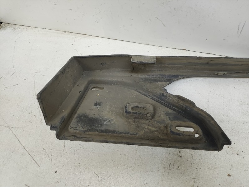 Накладка на подножку