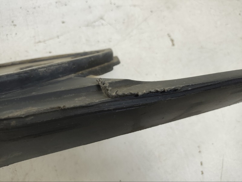 Накладка на подножку