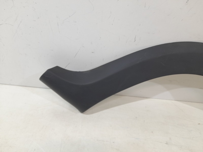 Накладка заднего крыла левого